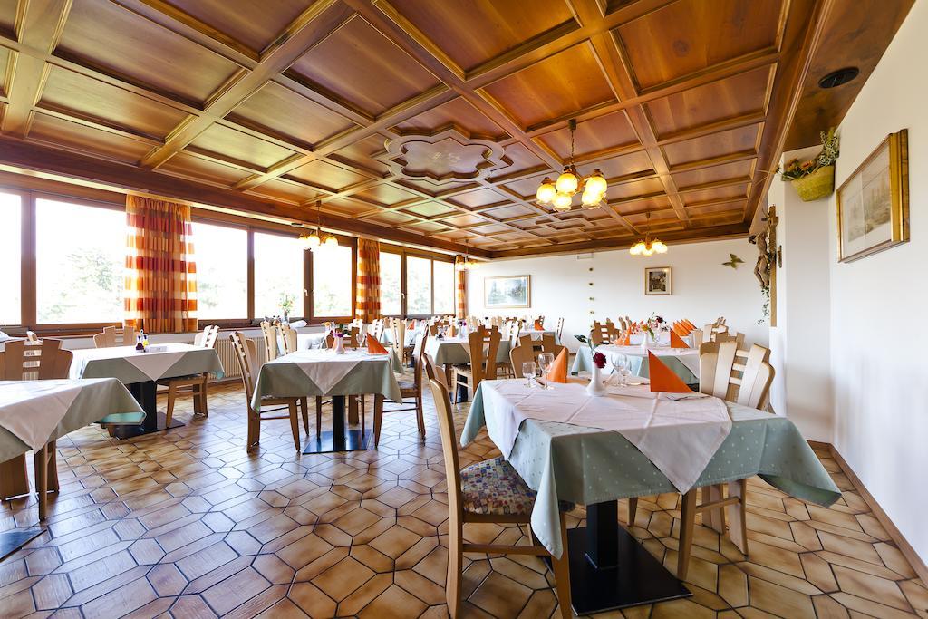 Hotel Brueckenwirt - Al Ponte Монтанья Экстерьер фото